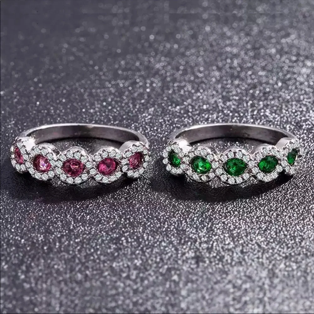 New Women’s 925 Silver Beautiful Emerald Ring - Picture 7 of 7